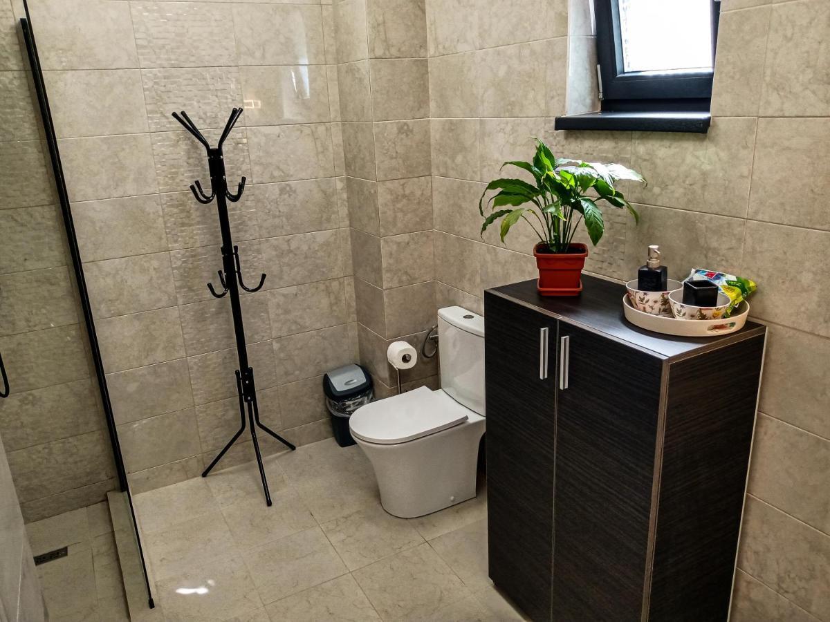 Ric Apartament Năvodari Exteriör bild