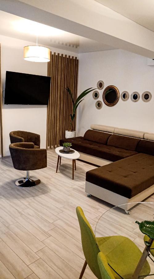Ric Apartament Năvodari Exteriör bild